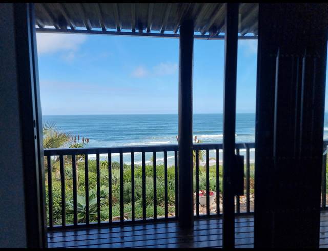 4 BEDROOM FREESTANDING FOR SALE IN DANA BAY